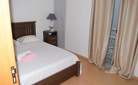 Apartamento Terra Branca