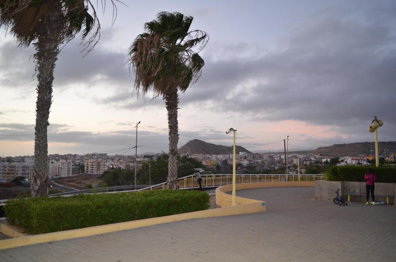 Apartamento Terra Branca Praia Buitenkant foto